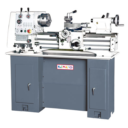 Torno convencional - Benign Enterprise Co.Ltd. - horizontal / de 2 eixos