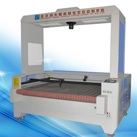 Máquina de corte a laser CO2 - Jinan JinQiang Laser CNC Equipment Co; Ltd.  - para tecidos / para a indústria automotiva / para aplicações industriais