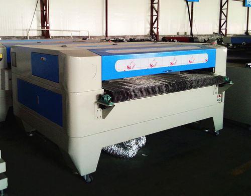 Máquina de corte a laser - JQ1610 - Jinan JinQiang Laser CNC Equipment Co; Ltd.  - para tecidos / CNC / de gravação