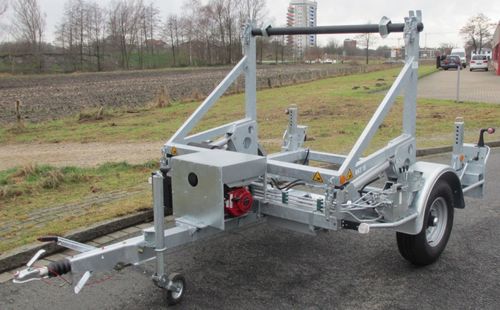 Carreta porta-bobinas - BKT 1x series - Bagela Baumaschinen GmbH & Co. KG - para transporte e instalação de cabos / com 1 eixo / hidráulica
