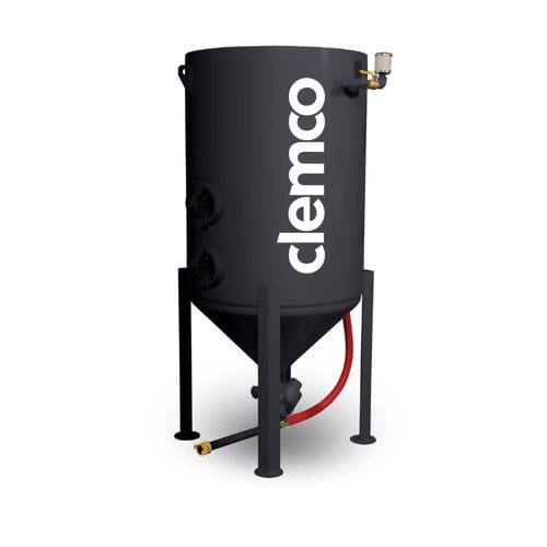 Jateador de areia manual - CLEMCO INDUSTRIES - por pressão / móvel / para tratamento de superfície