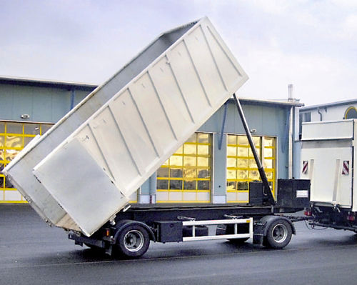 Carreta com caçamba - Hüffermann Transportsysteme GmbH  - para equipamento industrial / com 2 eixos / autopropelida