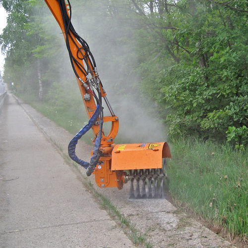 Varredeira montada em caminhão - RB 650 - MULAG Fahrzeugwerk Heinz Wössner GmbH u. Co. KG - para ambiente externo