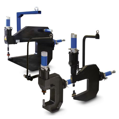 Máquina de união de chapas a frio - RIVCLINCH&reg; - Böllhoff Verbindungstechnik GmbH