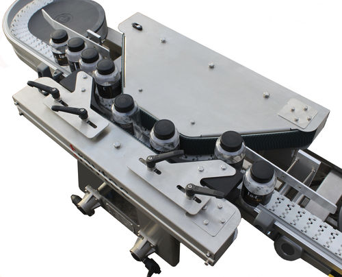 Transportador de esteira - DIVERTER MK 3 - Travtec Group - com desviador / para garrafas / de contêiner