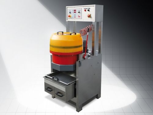Máquina de acabamento de rebarbagem - 60 l - LM srl - de força centrífuga / para polimento a úmido
