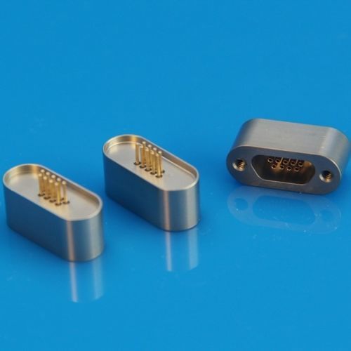 Conector elétrico micro-D - Xiamen Innovacera Advanced Materials Co., Ltd - retangular / fêmea / macho