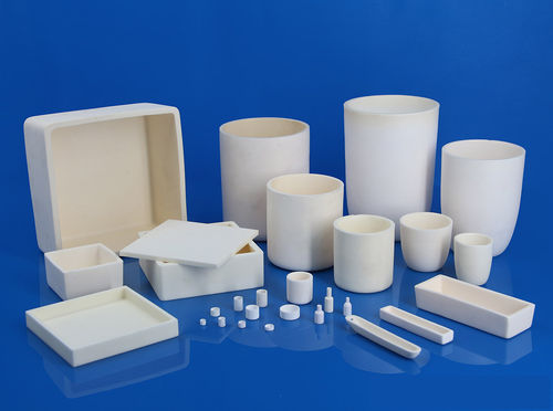Cadinho para a indústria dos semicondutores - Xiamen Innovacera Advanced Materials Co., Ltd - cerâmico / para transferência de metal fundido / para aplicações a altas temperaturas